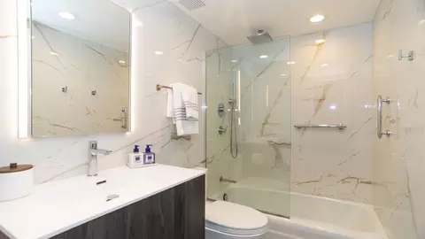 Bath - 175 E Delaware Pl #6611, Chicago, IL 60611 photo 1 of 3