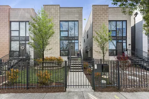 1732 N Humboldt Blvd, Chicago, IL 60647