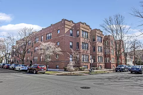 1651 W Balmoral Ave #1, Chicago, IL 60640