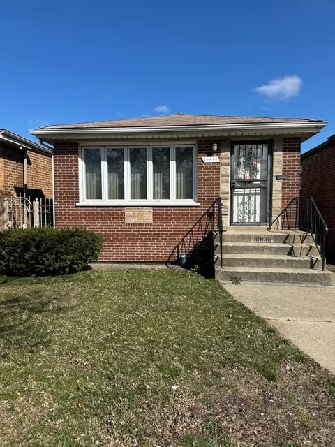 10935 S Buffalo Ave, Chicago, IL 60617