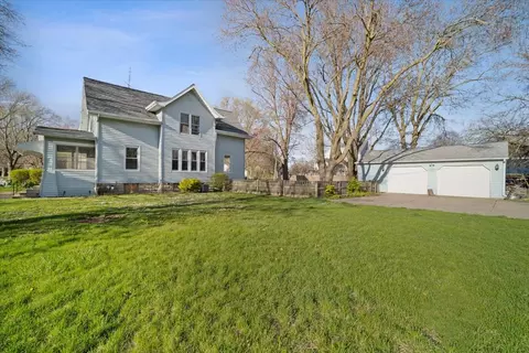410 Market St, Gridley, IL 61744