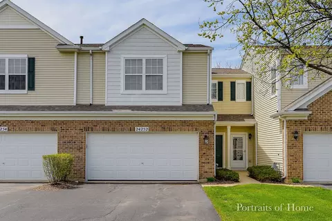 24252 Leski Ln, Plainfield, IL 60585