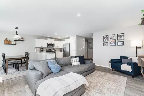 Living - 1161 Westlake Dr, Cary, IL 60013 photo 3 of 4