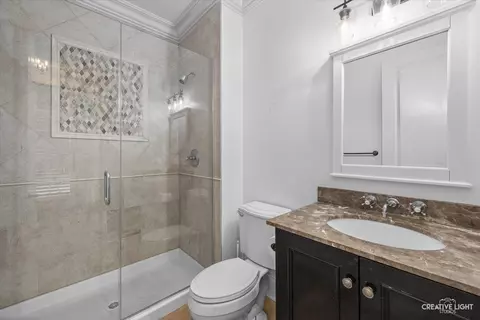 Bath - 1002 S Gables Blvd, Wheaton, IL 60189 photo 1 of 5
