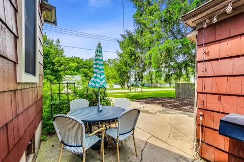650 Lincoln Ave, Elgin, IL 60120 photo 31
