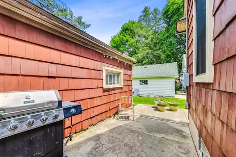 650 Lincoln Ave, Elgin, IL 60120 photo 33