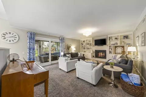 Living - 1908 Gladstone Dr, Wheaton, IL 60189 photo 4 of 7