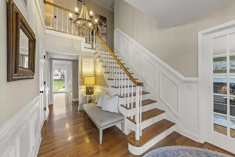 Entry Way - 1908 Gladstone Dr, Wheaton, IL 60189 photo 1 of 3