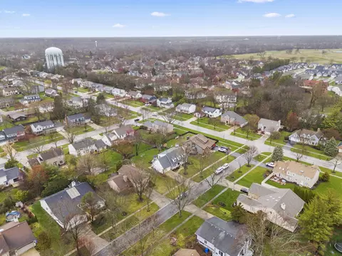 View/Area - 1908 Gladstone Dr, Wheaton, IL 60189 photo 8 of 8