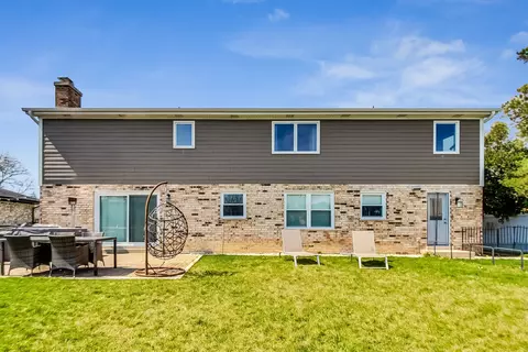 1647 Robin Ln, Glenview, IL 60025 photo 20