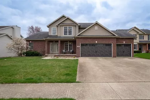 Exterior - 1015 Mugho Ct, Normal, IL 61761 photo 13 of 14