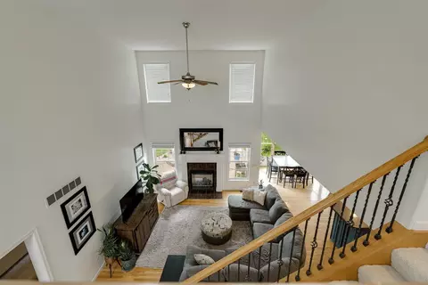 Living - 1015 Mugho Ct, Normal, IL 61761 photo 6 of 9