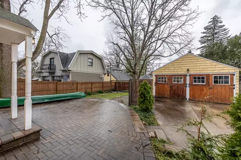 Exterior - 1026 Hill Ave, Elgin, IL 60120 photo 5 of 5