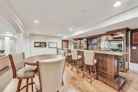 Dining - 2277 Thistle Rd, Glenview, IL 60026 photo 2 of 2