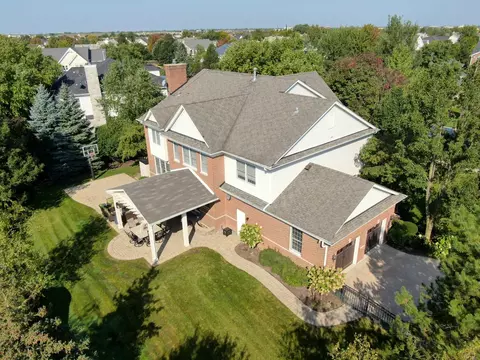 Exterior - 2277 Thistle Rd, Glenview, IL 60026 photo 8 of 8