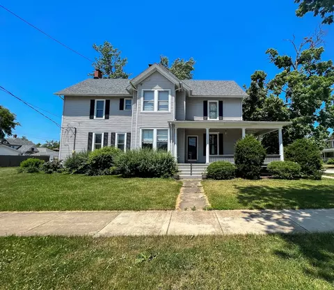 Exterior - 1103 Post St, Ottawa, IL 61350 photo 2 of 4