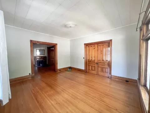 Living - 1103 Post St, Ottawa, IL 61350 photo 1 of 2