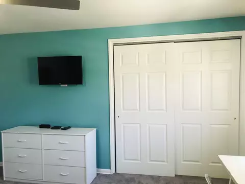 Bedroom - 9930 S Clyde Ave, Chicago, IL 60617 photo 2 of 9
