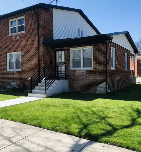 9930 S Clyde Ave, Chicago, IL 60617