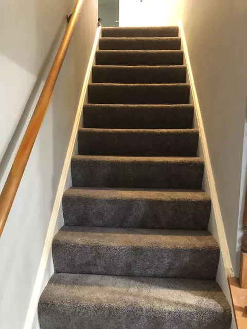 Entry Way - 9930 S Clyde Ave, Chicago, IL 60617 photo 1 of 2