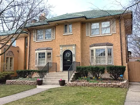 1005 Linden Ave, Oak Park, IL 60302