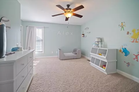 Bedroom - 2 Turtleback Ct, Bloomington, IL 61705 photo 3 of 3