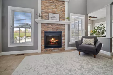 Living - 2 Turtleback Ct, Bloomington, IL 61705 photo 1 of 4