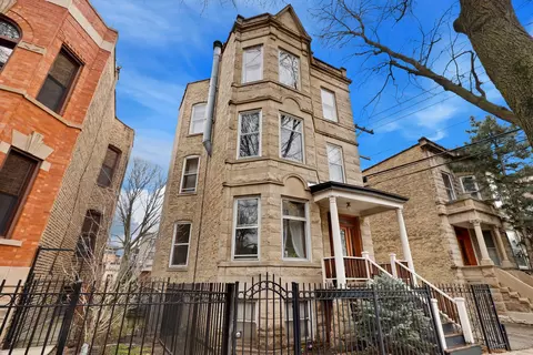2421 N Sawyer Ave #3, Chicago, IL 60647