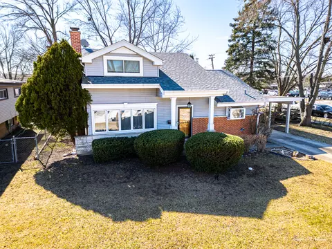 7547 Emerson St, Morton Grove, IL 60053