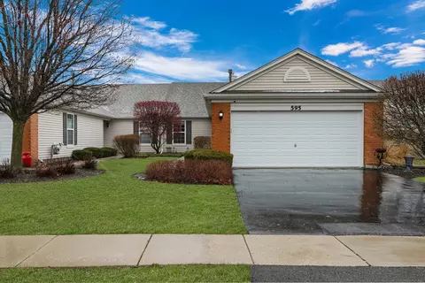595 S Essington Dr, Round Lake, IL 60073