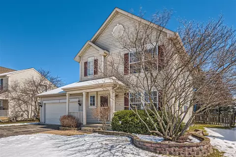 233 Switchgrass Dr, Round Lake, IL 60073