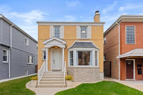 5151 N La Crosse Ave, Chicago, IL 60630