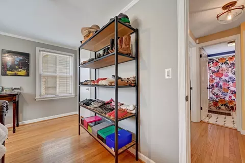Bedroom - 77 Williamsburg Rd, Evanston, IL 60203 photo 7 of 10