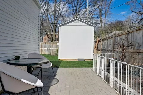Exterior - 77 Williamsburg Rd, Evanston, IL 60203 photo 8 of 15