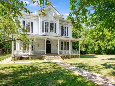 616 Van Buren St, Wilmington, IL 60481