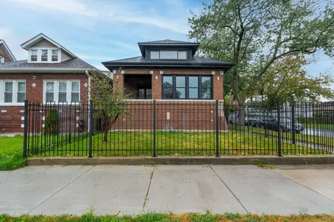 6600 S Washtenaw Ave, Chicago, IL 60629
