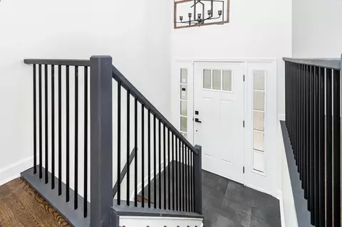 Entry Way - 3419 Laurel Ln, Hazel Crest, IL 60429 photo 2 of 4