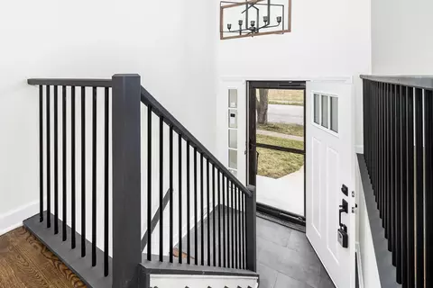 Entry Way - 3419 Laurel Ln, Hazel Crest, IL 60429 photo 1 of 4