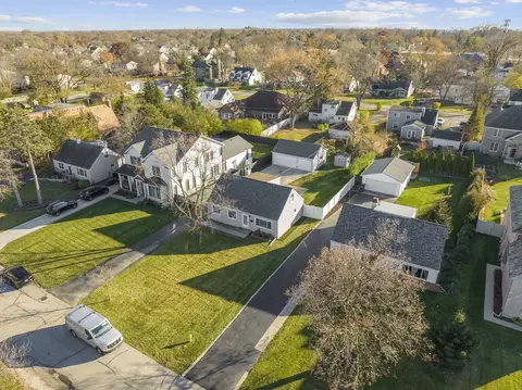 View/Area - 3209 Springdale Ave, Glenview, IL 60025 photo 3 of 5