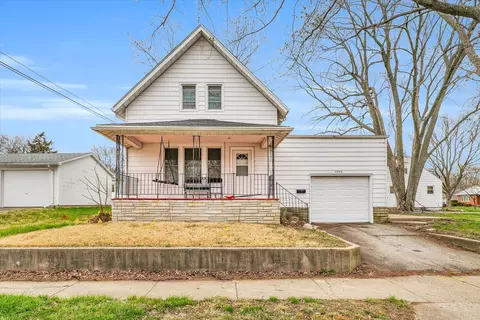 1005 S State St, Champaign, IL 61820