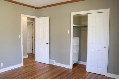 Bedroom - 15875 Timber Ln, Morrison, IL 61270 photo 2 of 4