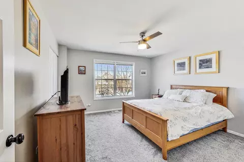 Bedroom - 5 Oxford Ct, Algonquin, IL 60102 photo 3 of 3