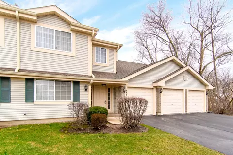 435 E Fawn Ln #B, Palatine, IL 60074