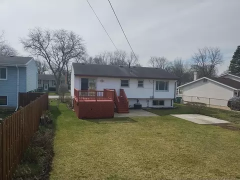 10 Willow Trl, Wheeling, IL 60090 photo 23