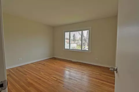 10 Willow Trl, Wheeling, IL 60090 photo 10
