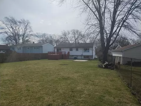 10 Willow Trl, Wheeling, IL 60090 photo 22