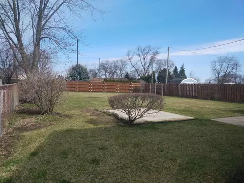 10 Willow Trl, Wheeling, IL 60090 photo 25