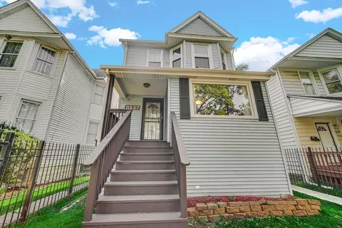 8227 S East End Ave, Chicago, IL 60617