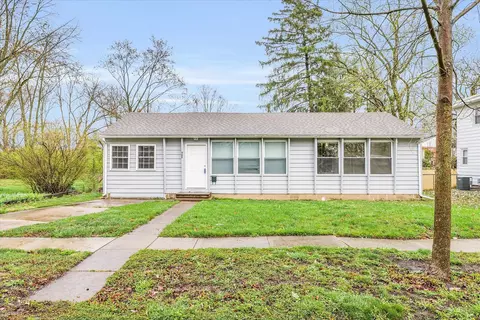 908 S Cottage Grove Ave, Urbana, IL 61801