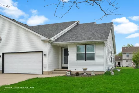 713 Redwood Ct, Genoa, IL 60135